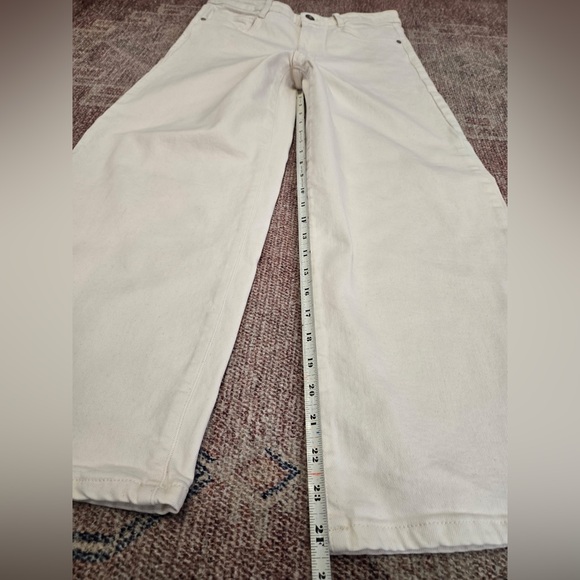 J Jill denim high rise full leg crop in cream size 10 cotton & tencel - Picture 3 of 10